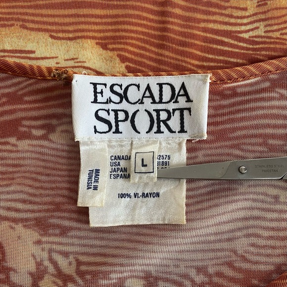 Vintage ESCADA SPORT Scoop Neck Top 90s Orange Abstract Short Sleeves Size Large - Picture 2 of 6